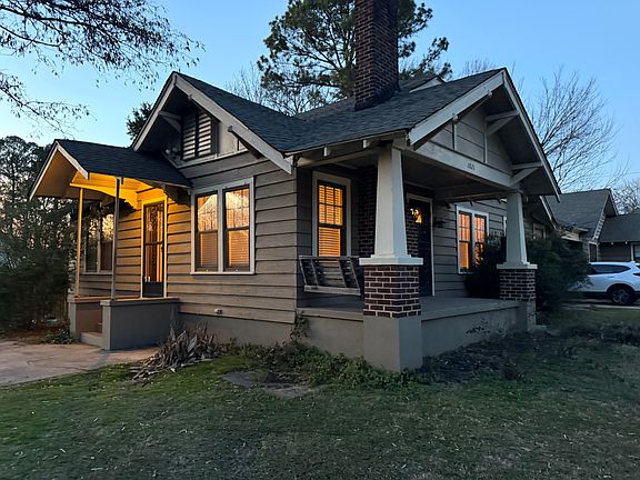 2nd image of 1021 Prospect Ave #1