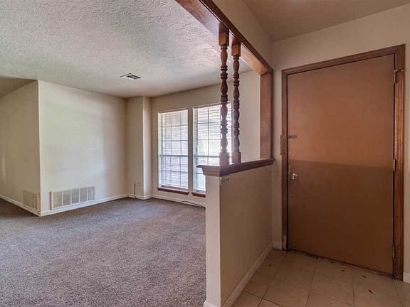 5th image of 5110 NW Liberty Ave