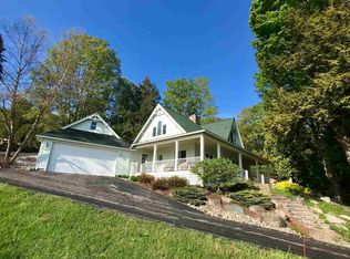1499 Lakeshore Dr, Boyne City, MI 49712