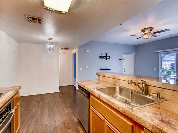 5th image of 9728 Marilla Dr Unit 404
