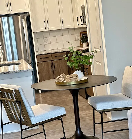 Gourmet eat-in kitchens.