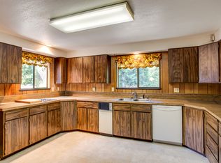 2302 Pine Tree Rd, Leavenworth, WA 98826