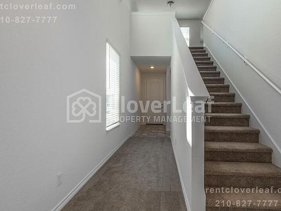 5th image of 316 Blacktail Dr