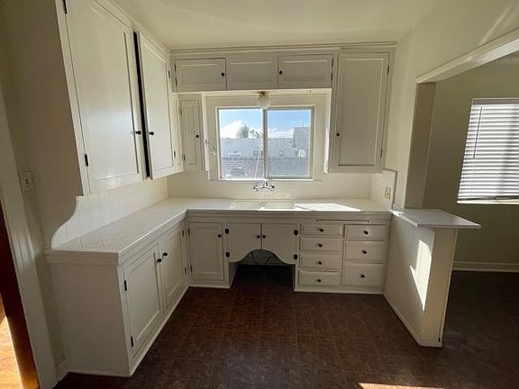 5th image of 163 Prospect Ave #B
