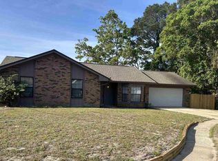 151 Deville Dr, Mary Esther, FL 32569