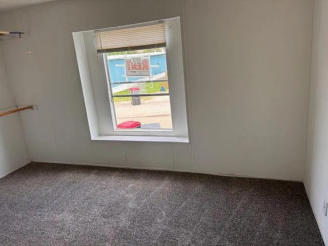 Unit Photo