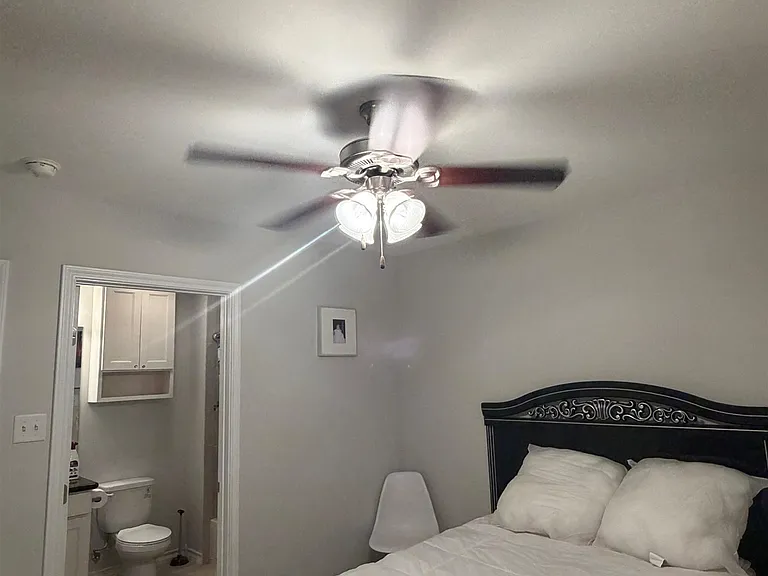 602 Basswood Dr #201 — Photo 9
