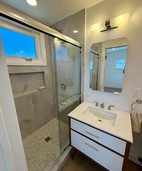 8851 Geraldine Ave — Photo 20