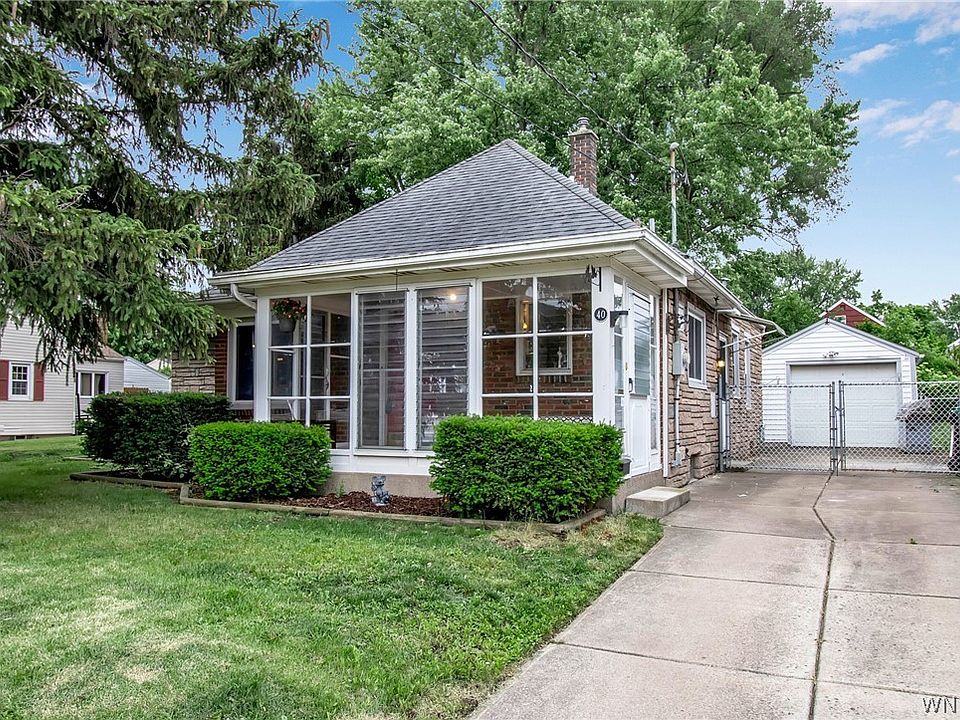 1st image of 40 Linwood Ave