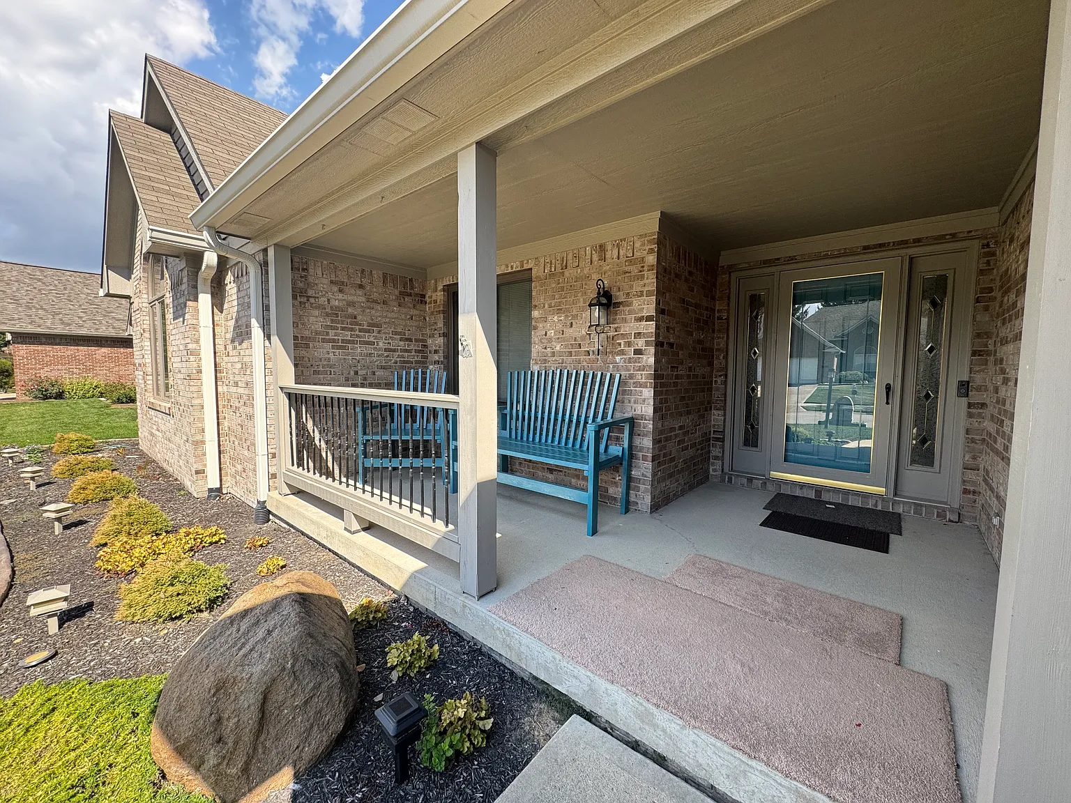 3 bed, 2499 sqft, $4,800 — Photo 3