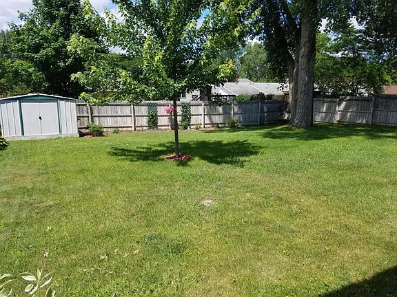 3rd image of 605 Gail Ave #607