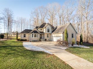 2041 Wellington Ave, Newton, NC 28658