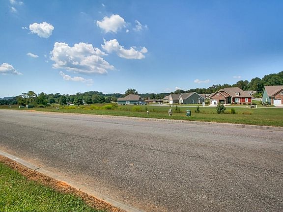 5th image of 1811 Cayman Ct