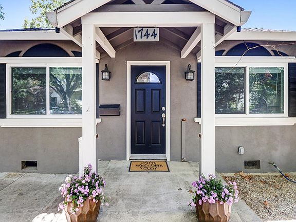 4th image of 1744 Vallejo Way