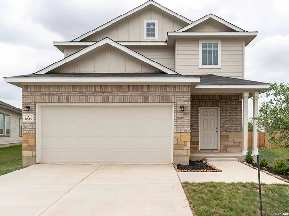 8815 Catnip Pass, Elmendorf, TX 78112