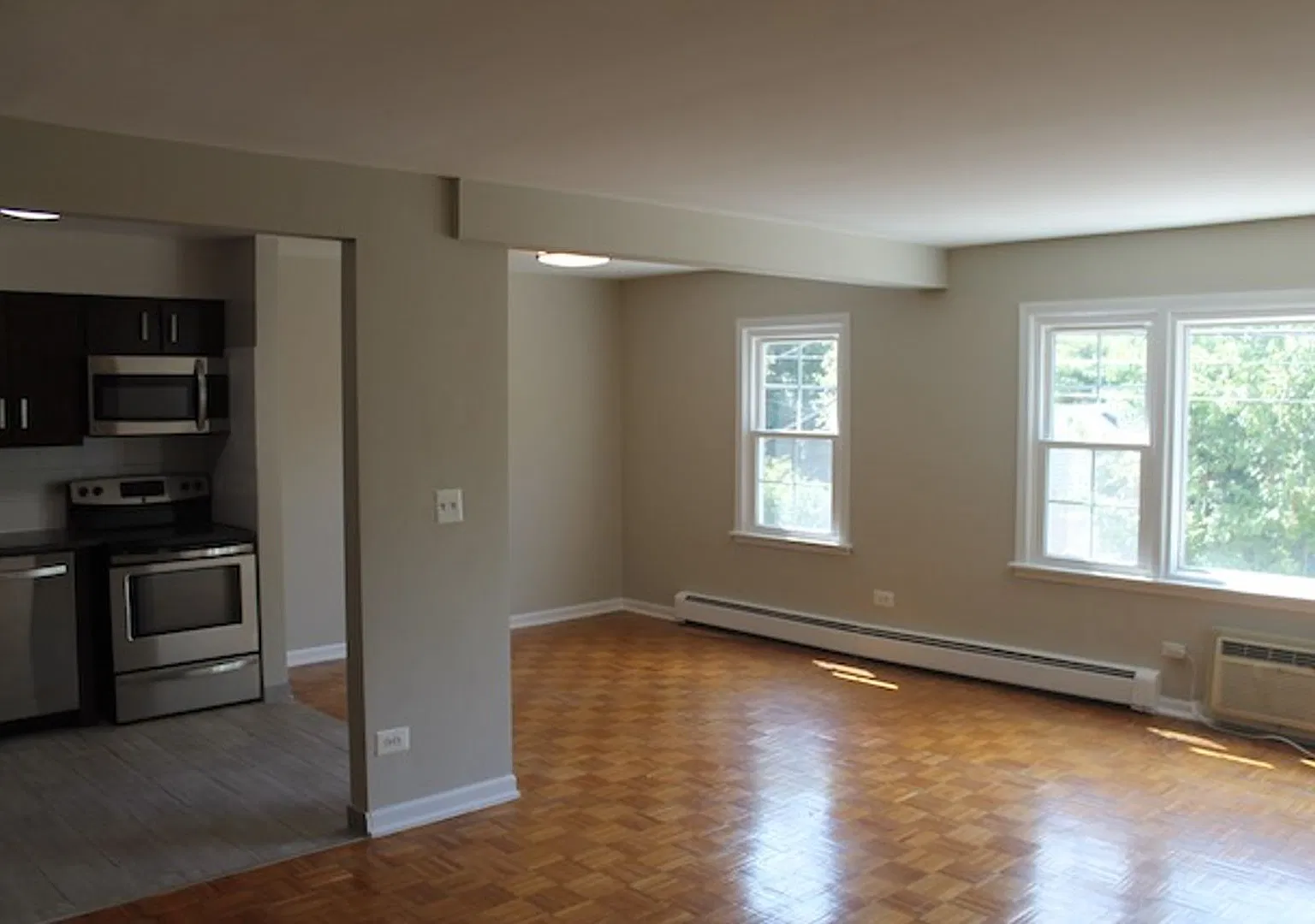 361 *2620 Central Street Llc* — Photo 4