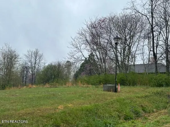 321 Tigitsi Way, Loudon, TN 37774