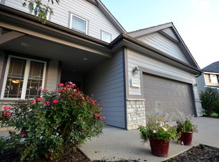 1612 Cog Hill Ct, Lawrence, KS 66047
