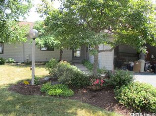 6227 The Hamlet, Jamesville, NY 13078