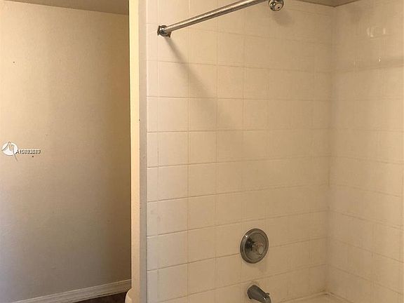 5th image of 220 SW 116th Ave #15202