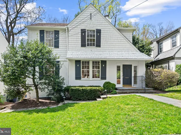 3020 45th St NW, Washington, DC 20016