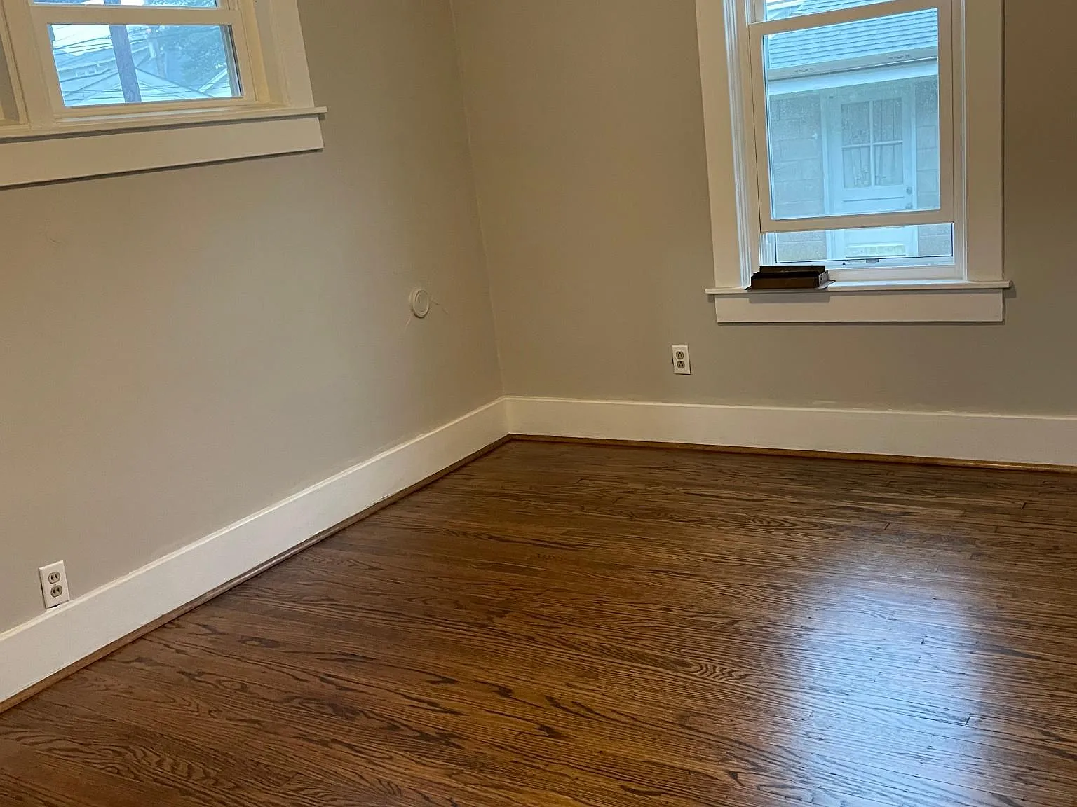 1 bed, 750 sqft, $950 — Photo 3