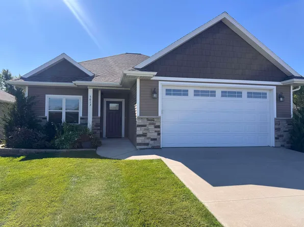 5613 Pennsylvania Ave, Appleton, WI 54914