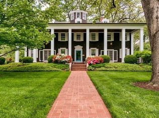 633 Sherwood Dr, Saint Louis, MO