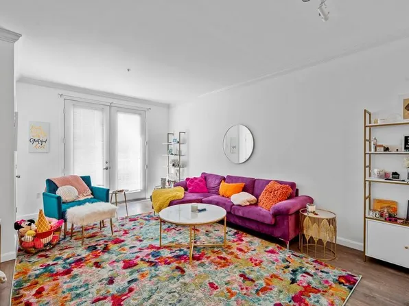 1000 Providence Pl APT 208, Providence, RI 02903