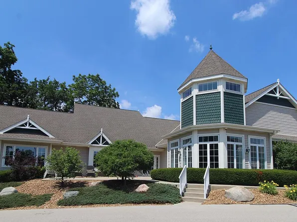 6180 Walnut LANE #85, Cudahy, WI 53110