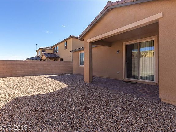 4th image of 3224 Molinos Dr
