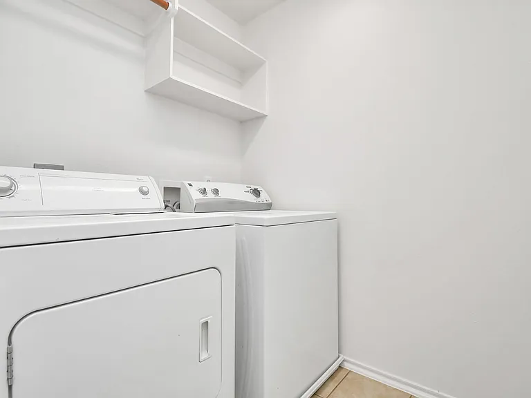 16850 Brooktondale Ct — Photo 35