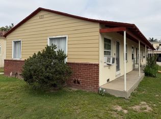 4443 E 55th St #B, Maywood, CA 90270