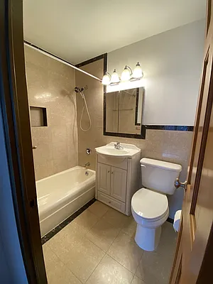 Rented by Realty Group International | media 20