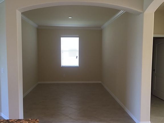 4th image of 2576 Caslotti Way
