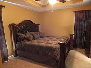 3rd image of 6971 Oak Side Dr