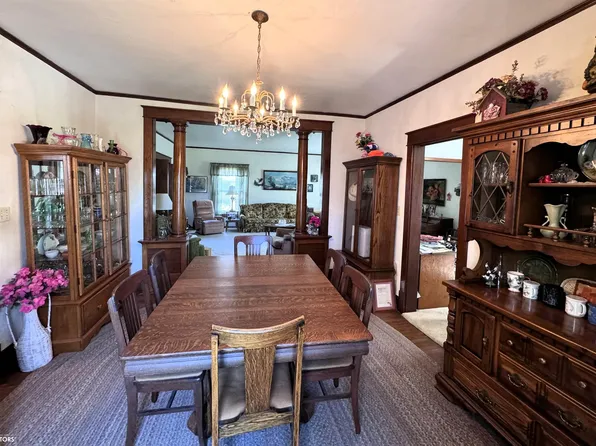 302 Niagara St S, Allerton, IA 50008