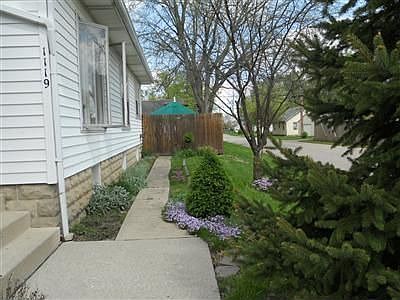 5th image of 1119 S Clay St