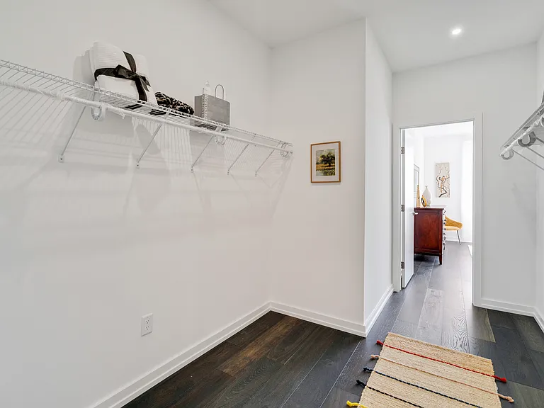 1402 S 16th St — Photo 31
