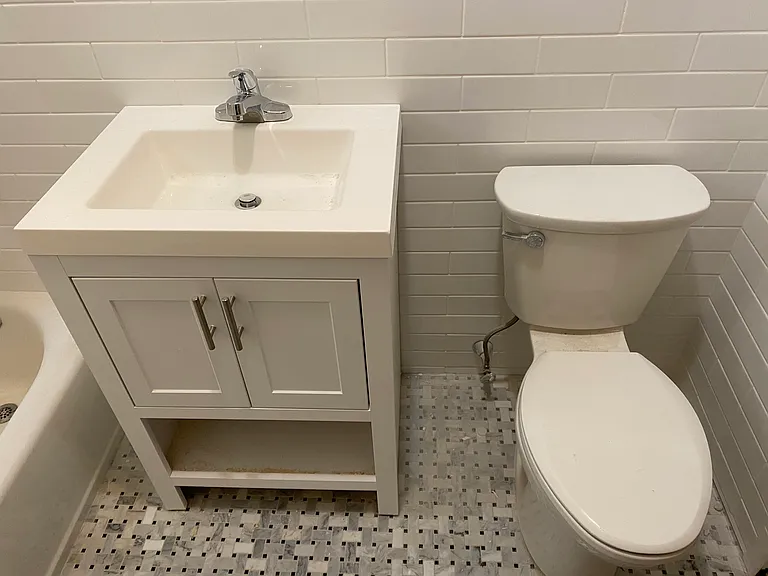 229 Poplar St #3 — Photo 7