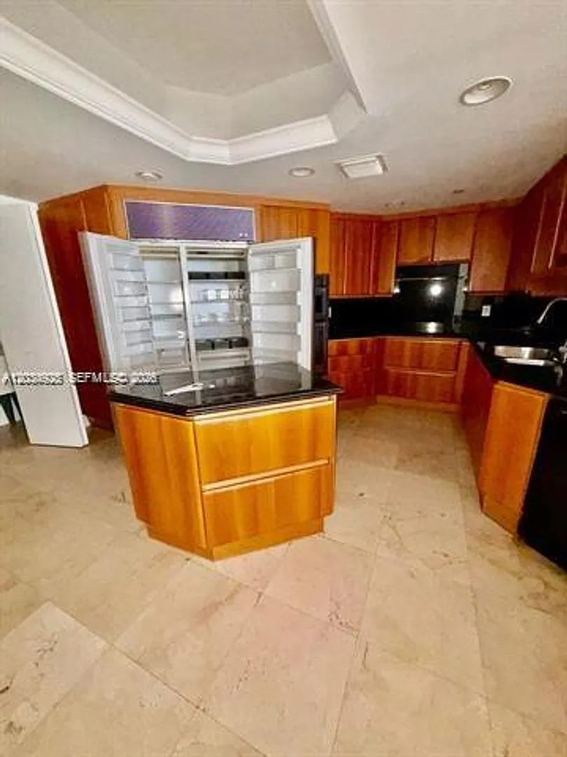 9595 Collins Ave cu-N8-I, Surfside, FL 33154 — Photo 4