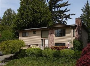 11012 Palisades Ave SW, Vashon, WA 98070