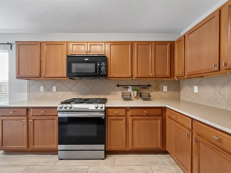 20610 Moonrise River Ln — Photo 20