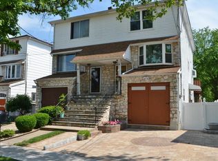 32 Sleepy Hollow Rd, Staten Island, NY 10314