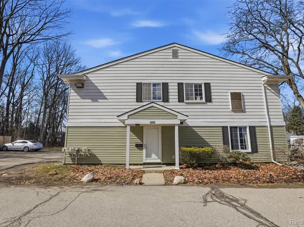 38261 Greenwood St, Westland, MI 48185