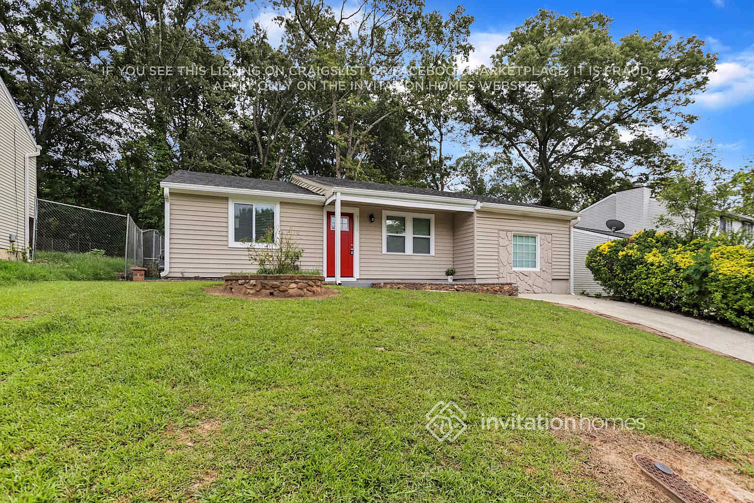 1310 Muirfield Dr Stone Mountain, GA 30088 — Photo 2
