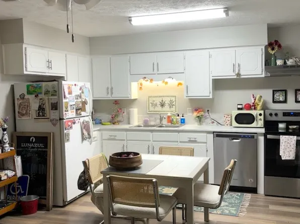 517 Whitfield St #A, Starkville, MS 39759