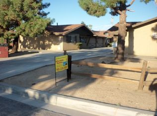 7467 Bannock Trl APT 5, Yucca Valley, CA 92284