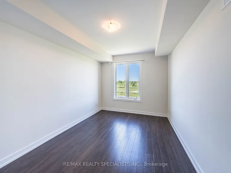 30 Dunsheath Way #527 — Photo 15