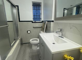 49-04 Kissena Blvd #3, Flushing, NY 11355